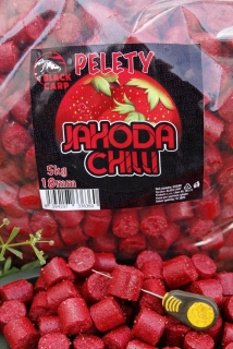Black Carp PELETY JAHODA - CHILLI 18MM 5KG