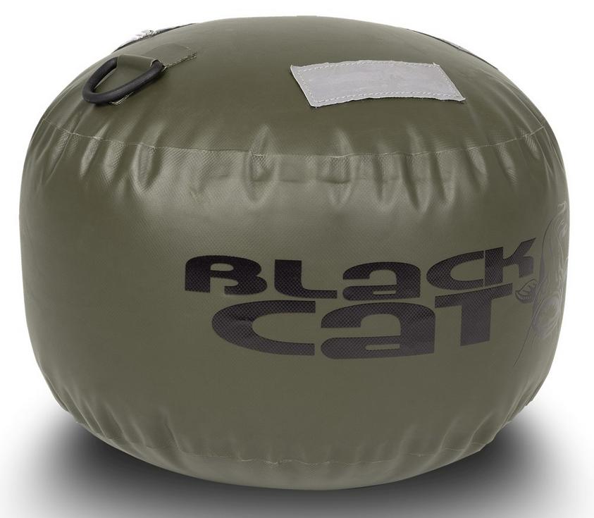 Black Cat Bójka S Buoy