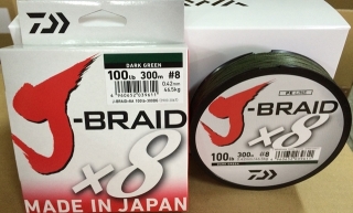 Daiwa pletená šňůra J-Braid 8 barva Dark Green - 300m 